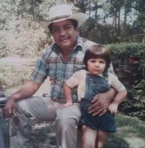 Meet your Posher, Dee dee